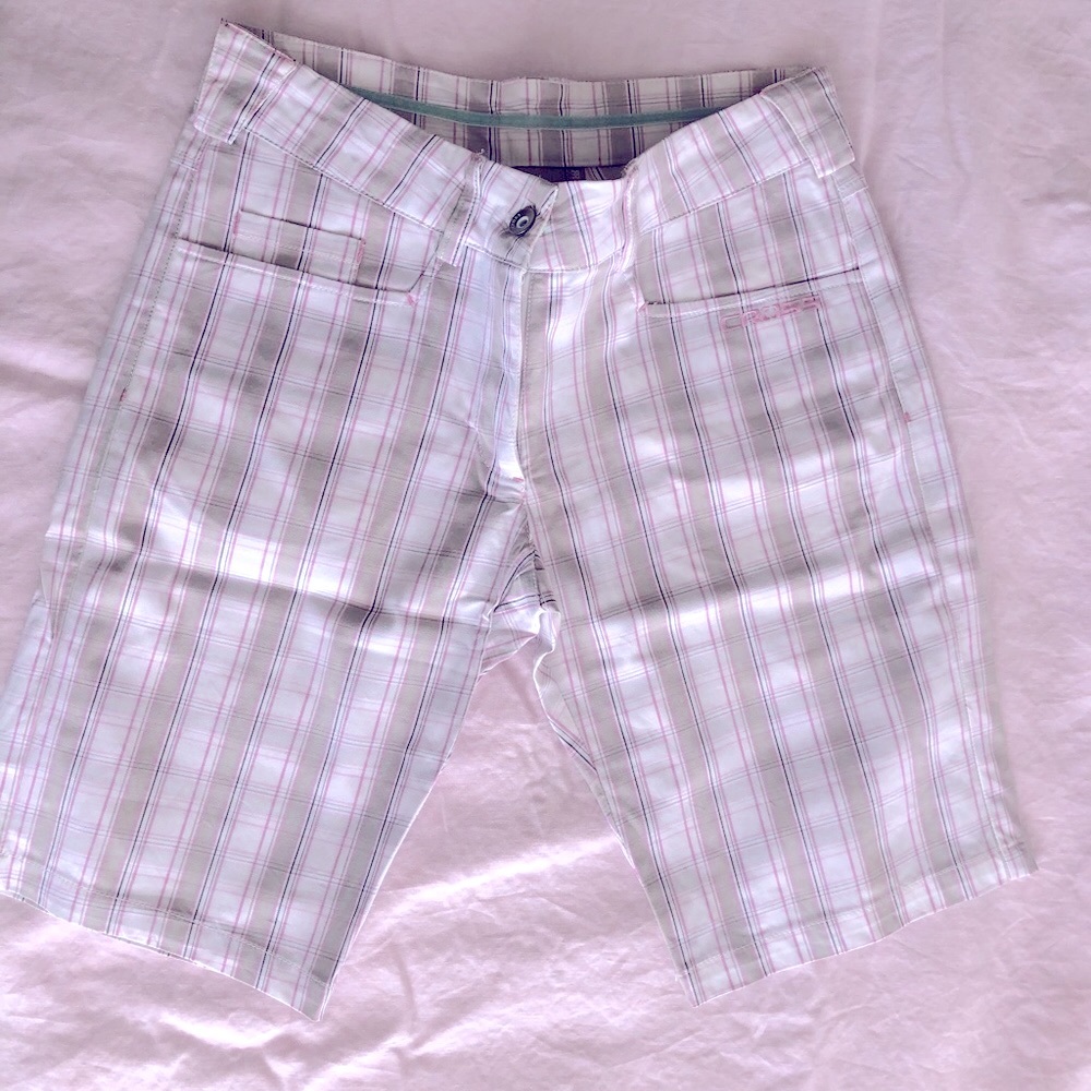 Cross *worn once* golf shorts